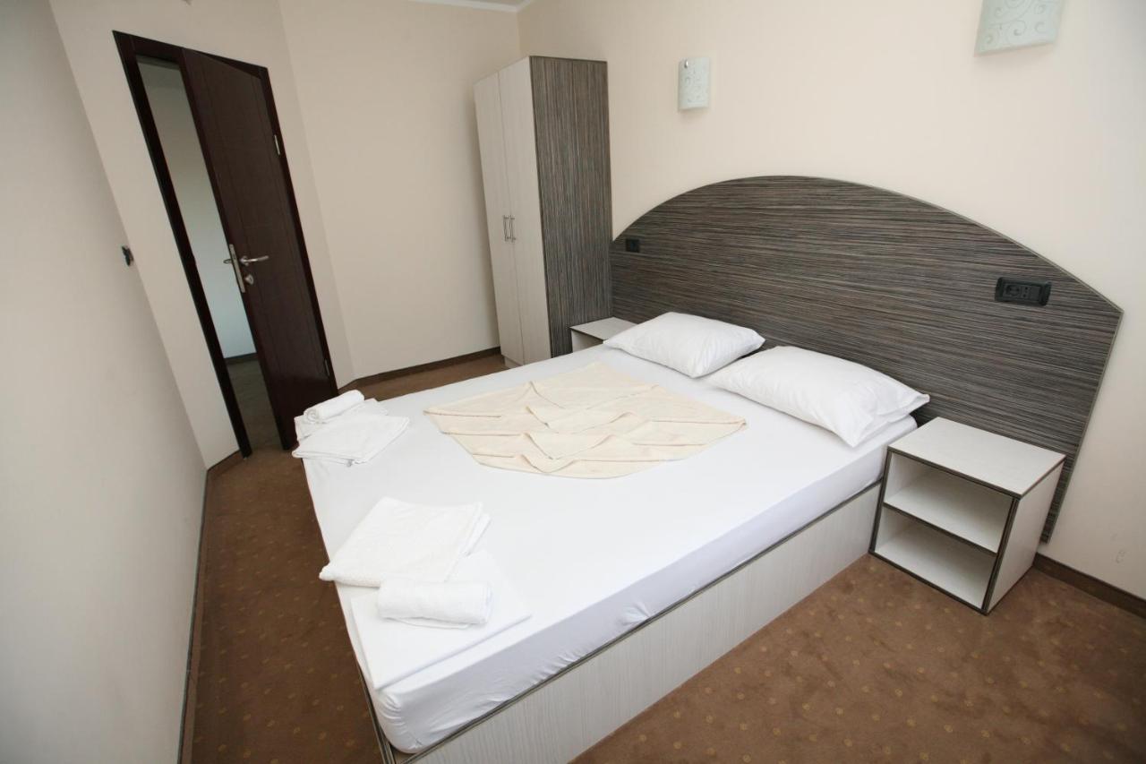 VilaElenaMarko Budva Luaran gambar